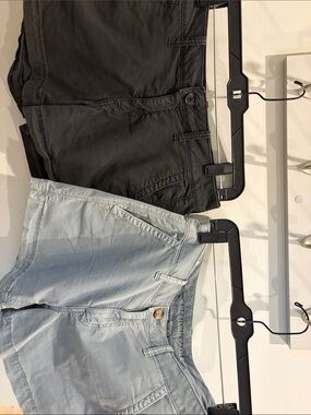 American Eagle Outfitters Women's Shorts - Black & Grey Midi Length- 2 pairs